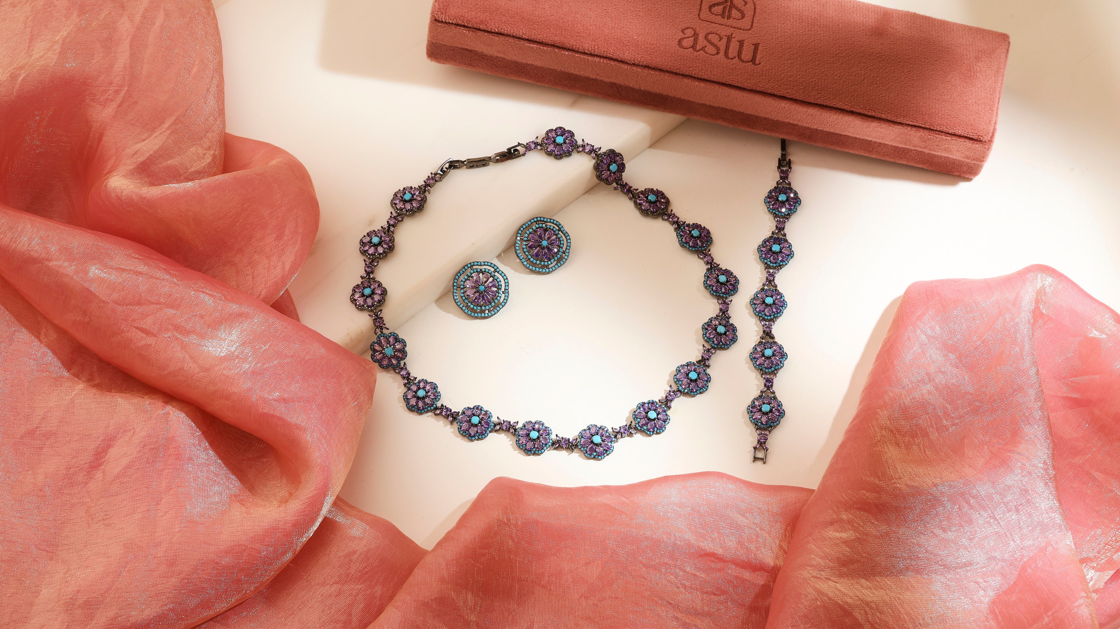 Astu Bespoke Custom Jewellery Store in Mumbai India