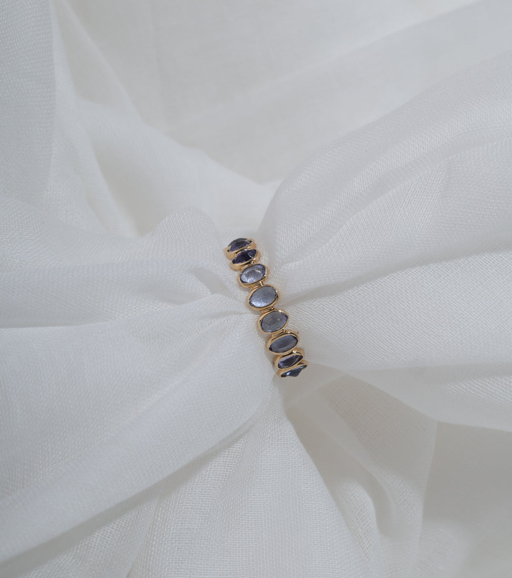 Tanzanite 14k gold ring