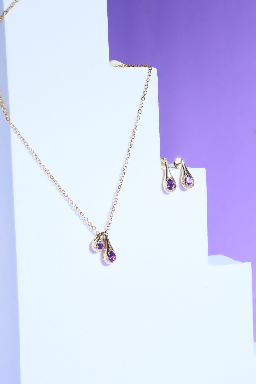 Amethyst drop 14k gold set