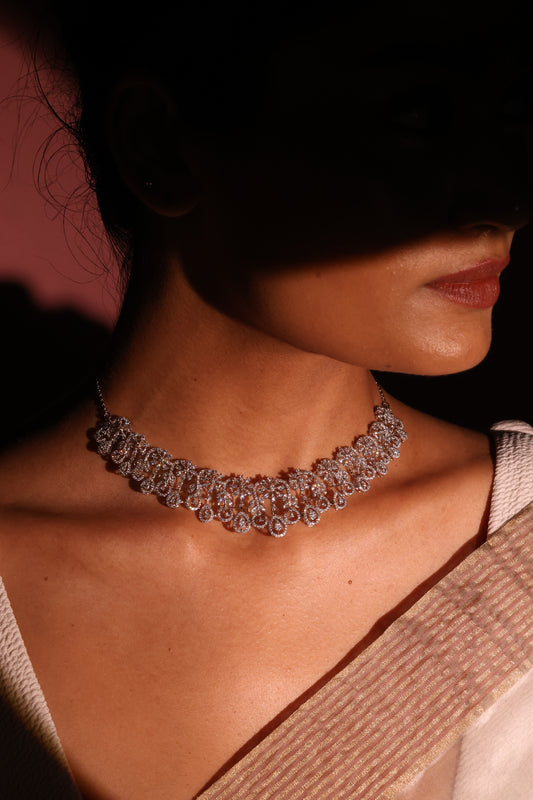 Diamond necklace with detachable pendant